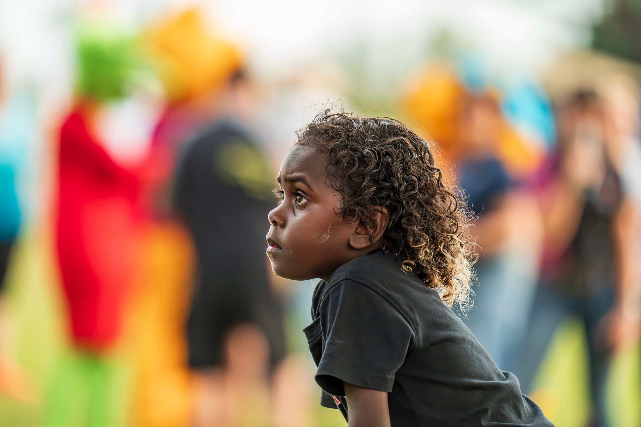 Les enfants aborigènes continuent d’être retirés de leur famille en Australie